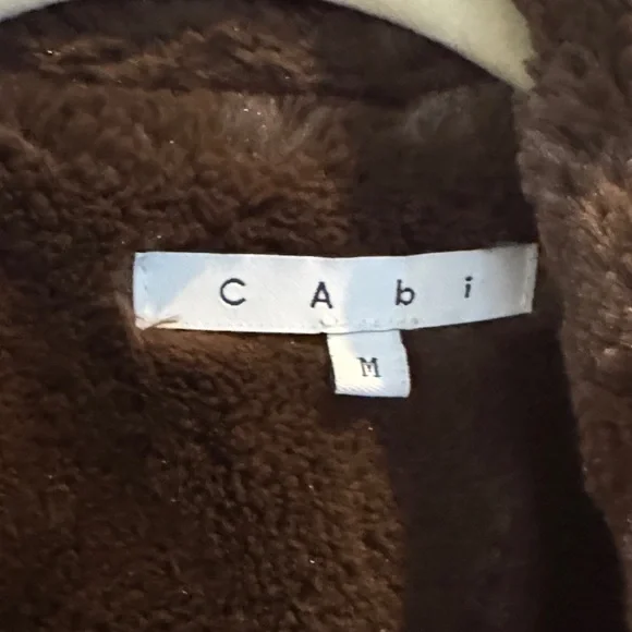 CAbi women’s faux fur brown jacket size M. Excellent condition - Picture 2 of 5